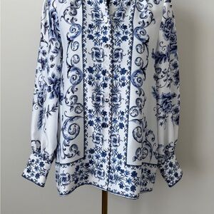 Alex Marie White and Blue Scroll Blouse Size S NWOT